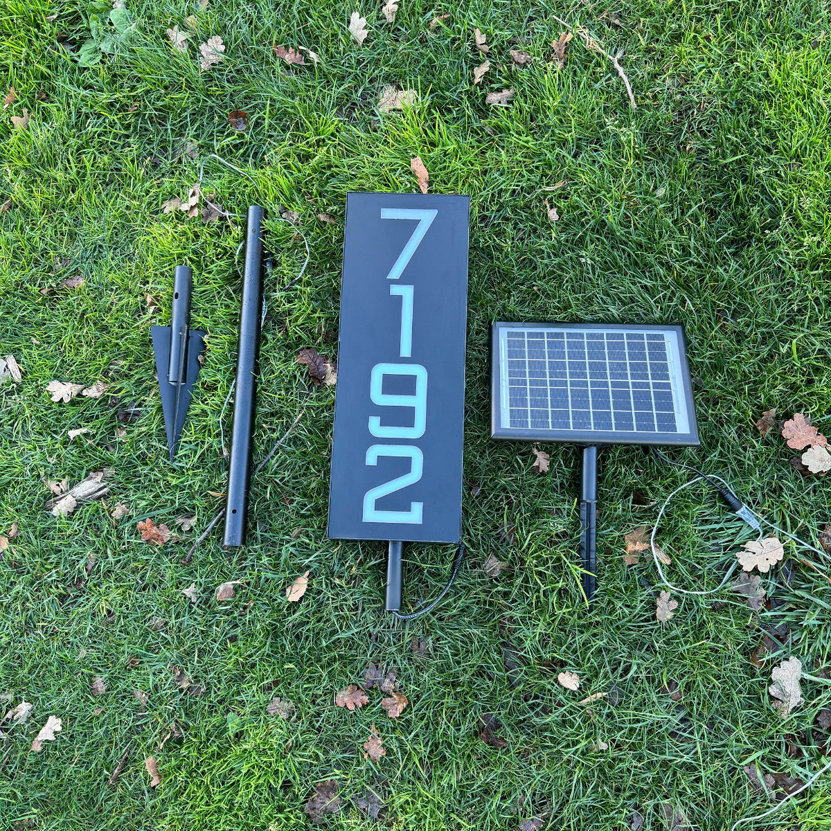 Solar Powered Staked House Number Sign – Illuminated Outdoor Address Sign
