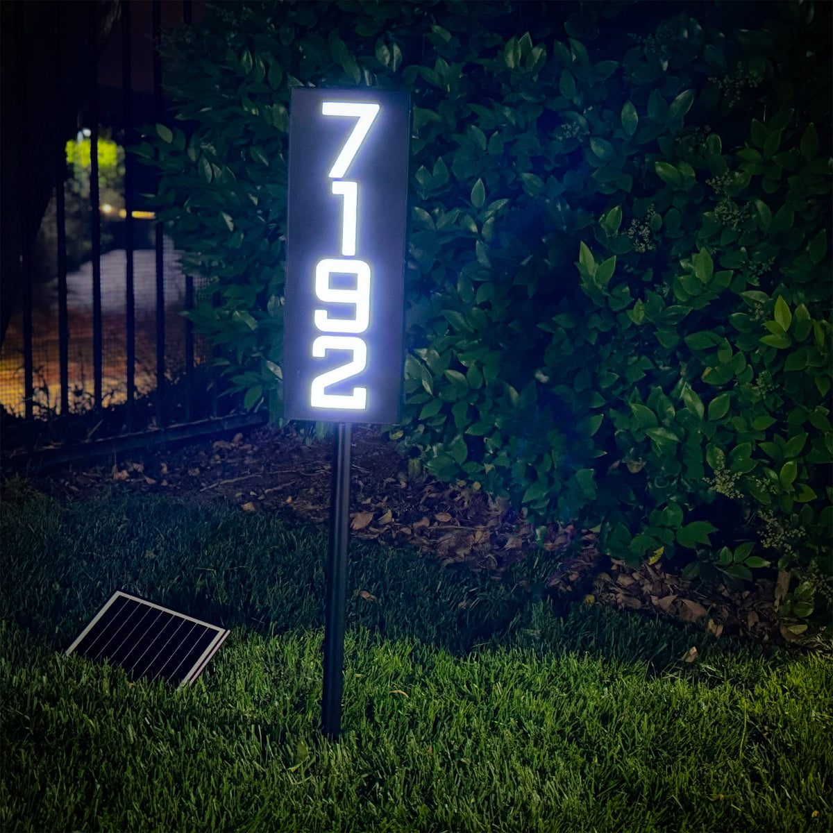 Solar Powered Staked House Number Sign – Illuminated Outdoor Address Sign